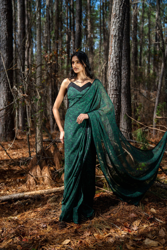 Rooted Canopy Fern Sari